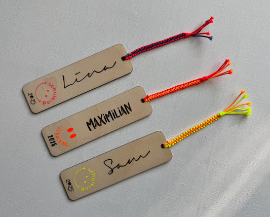 Lesezeichen SCHULKIND 2025 NEON